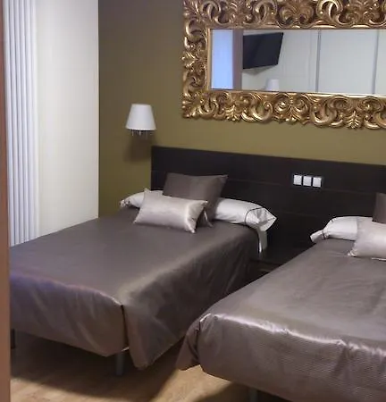 Restaurante La Muralla * Ona