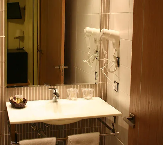 Restaurante La Muralla Gæstehus Oña